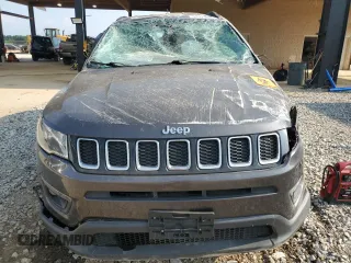2018 Jeep Compass Latitude with VIN 3C4NJCBB4JT286569, listed as a Copart auction lot 59373045 with Not provided miles and Salvage title. Bid and sale history available at DreamBid. Image 5.