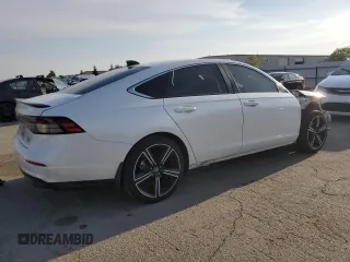2025 Honda Accord Sport with VIN 1HGCY2F59SA001523, listed as a Copart auction lot 54888785 with 14,003 mi miles and Salvage title. Bid and sale history available at DreamBid. Image 3.
