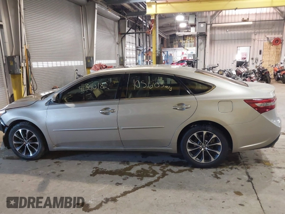 2016 Toyota Avalon Limited with VIN 4T1BK1EB4GU228522, listed as a IAAI auction lot 41340182 with 105,603 mi miles and . Bid and sale history available at carsss.com. Image 15.