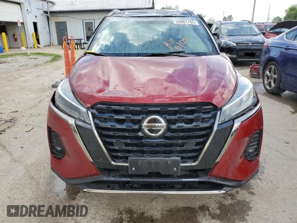 2021 Nissan Kicks SR z VIN 3N1CP5DV8ML537710, wystawiony jako Copart lot #56881755 z przebiegiem 27 402 mil mil oraz Szkoda całkowita • Salvage title. Historia ofert i sprzedaży dostępna na DreamBid. Obrazek 5.