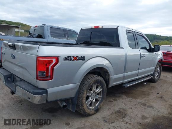 2016 Ford F-150 XLT with VIN 1FTEX1EP0GFD37305, listed as a IAAI auction lot 40364610 with 105,715 mi miles. Bid and sale history available at carsss.com. Image 4.