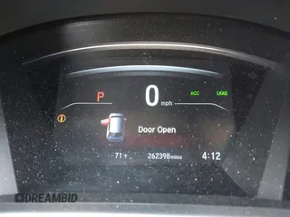 2019 Honda CR-V Touring with VIN 2HKRW2H95KH631787, listed as a IAAI auction lot 41844394 with 262,398 mi miles. Bid and sale history available at carsss.com. Image 15.