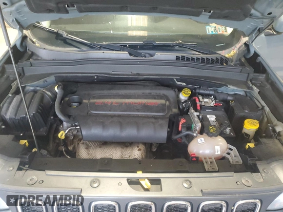 2017 Jeep Renegade Latitude with VIN ZACCJBBB5HPE48244, listed as a Copart auction lot 57561845 with 100,927 mi miles and Salvage title. Bid and sale history available at DreamBid. Image 11.