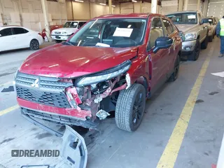 2022 Mitsubishi Eclipse Cross LE z VIN JA4ATVAA6NZ013879, wystawiony jako IAAI lot #41450278 z przebiegiem 33 830 mil mil oraz . Historia ofert i sprzedaży dostępna na DreamBid. Obrazek 18.