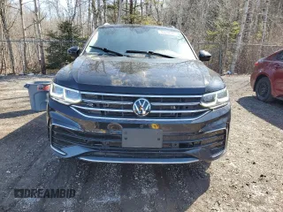 2024 Volkswagen Tiguan SEL R-Line with VIN 3VV4B7AX5RM118962, listed as a Copart auction lot 49692685 with 15,320 mi miles and Clean title. Bid and sale history available at DreamBid. Image 5.