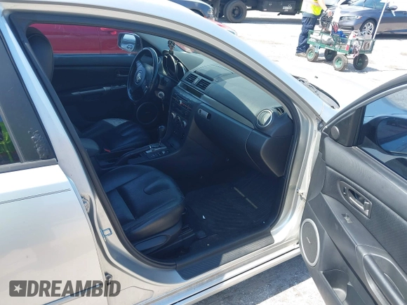 2006 Mazda 3 s z VIN JM1BK324161403671, wystawiony jako IAAI lot #42552365 z przebiegiem 144 858 mil mil oraz . Historia ofert i sprzedaży dostępna na DreamBid. Obrazek 5.