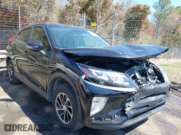 2020 Mitsubishi Eclipse Cross ES z VIN JA4AS3AAXLZ033153, wystawiony jako IAAI lot #41885706 z przebiegiem 106 720 mil mil oraz . Historia ofert i sprzedaży dostępna na DreamBid. Obrazek 1.