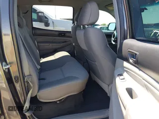 2015 Toyota Tacoma PreRunner with VIN 3TMJU4GNXFM191661, listed as a IAAI auction lot 42453516 with 145,898 mi miles and . Bid and sale history available at DreamBid. Image 8.