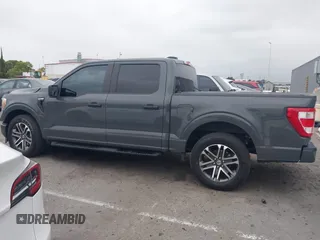 2021 Ford F-150 XL z VIN 1FTEW1CP1MKD41646, wystawiony jako IAAI lot #42174841 z przebiegiem 52 968 mil mil oraz . Historia ofert i sprzedaży dostępna na DreamBid. Obrazek 14.