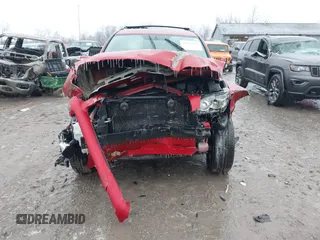 2007 Toyota RAV4 Limited with VIN JTMZK31V776003448, listed as a IAAI auction lot 41504699 with 216,628 mi miles. Bid and sale history available at carsss.com. Image 12.