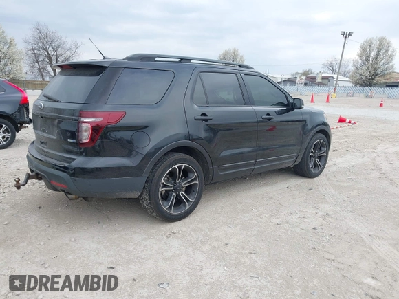 2015 Ford Explorer Sport z VIN 1FM5K8GT6FGB89859, wystawiony jako IAAI lot #42075330 z przebiegiem 208 578 mil mil oraz . Historia ofert i sprzedaży dostępna na DreamBid. Obrazek 4.