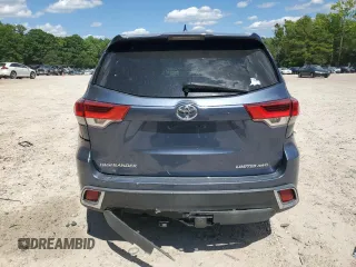 2018 Toyota Highlander Limited with VIN 5TDDZRFH9JS864309, listed as a Copart auction lot 58119095 with 82,617 mi miles and Salvage title. Bid and sale history available at DreamBid. Image 6.