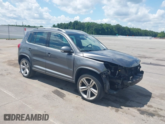 2016 Volkswagen Tiguan SE with VIN WVGAV7AX8GW083822, listed as a IAAI auction lot 42529779 with 65,437 mi miles and . Bid and sale history available at DreamBid. Image 1.