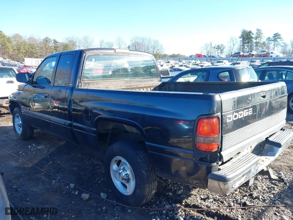 2000 Dodge Ram 1500 with VIN 1B7HC13Y7YJ180942, listed as a IAAI auction lot 41362908 with 398,452 mi miles. Bid and sale history available at carsss.com. Image 14.