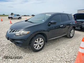 2014 Nissan Murano SV z VIN JN8AZ1MU7EW402636, wystawiony jako Copart lot #60989815 z przebiegiem 213 554 mil mil oraz Czysty tytuł • Clean title. Historia ofert i sprzedaży dostępna na DreamBid. Obrazek 1.