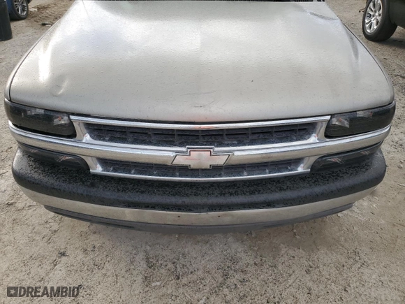 2000 Chevrolet Silverado 1500 with VIN 1GCEC14VXYZ225834, listed as a Copart auction lot 80225944 with 133,381 mi miles and Salvage Title. Bid and sale history available at carsss.com. Image 11.