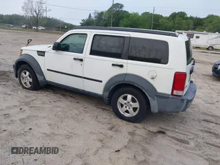2007 Dodge Nitro SXT with VIN 1D8GT28K27W551689, listed as a IAAI auction lot 41914488 with 194,443 mi miles. Bid and sale history available at carsss.com. Image 3.