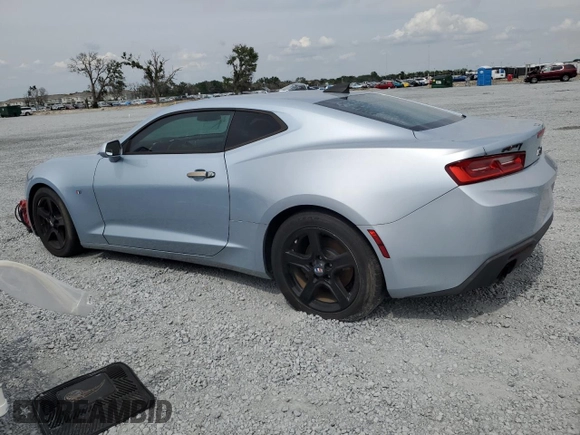 2017 Chevrolet Camaro 1LT z VIN 1G1FB1RX9H0160179, wystawiony jako Copart lot #56004185 z przebiegiem Nie podano mil oraz Czysty tytuł • Clean title. Historia ofert i sprzedaży dostępna na DreamBid. Obrazek 2.