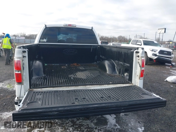 2013 Ford F-150 XL with VIN 1FTFX1CF5DKE26417, listed as a IAAI auction lot 41771173 with 198,632 mi miles. Bid and sale history available at carsss.com. Image 17.
