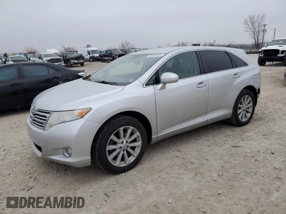 2010 Toyota Venza z VIN 4T3ZA3BB9AU032334, wystawiony jako Copart lot #86554934 z przebiegiem 166 615 mil mil oraz Szkoda całkowita • Salvage title. Historia ofert i sprzedaży dostępna na DreamBid. Obrazek 1.