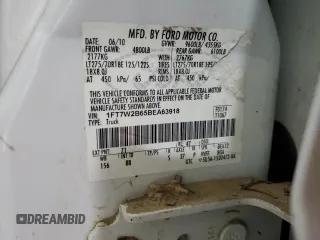 2011 Ford F-250 XL с VIN 1FT7W2B65BEA63918, выставлен на аукционе Copart как лот 61652425 с пробегом Не указан миль и Списание • Salvage title. История ставок и продаж доступна на DreamBid. Изображение 12.