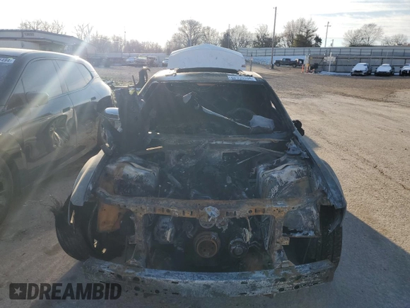 2012 Chrysler 300 C with VIN 2C3CCAKT6CH143430, listed as a Copart auction lot 82998034 with Not Provided miles and Salvage Title. Bid and sale history available at DreamBid. Image 5.