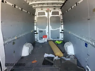 2015 Freightliner Sprinter with VIN WDYPE8CC8F5998841, listed as a Copart auction lot 89322525 with Not Provided miles and Salvage Title. Bid and sale history available at DreamBid. Image 10.