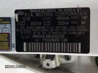 2017 Kia Optima EX z VIN KNAGV4LD6H5010209, wystawiony jako Copart lot #60696045 z przebiegiem 111 853 mil mil oraz Czysty tytuł • Clean title. Historia ofert i sprzedaży dostępna na DreamBid. Obrazek 12.