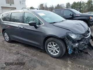 2020 Chrysler Voyager LXi z VIN 2C4RC1DG2LR266058, wystawiony jako IAAI lot #41767570 z przebiegiem 106 602 mil mil oraz . Historia ofert i sprzedaży dostępna na DreamBid. Obrazek 1.