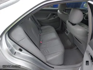 2007 Toyota Camry Hybrid with VIN JTNBB46K673021121, listed as a IAAI auction lot 41988725 with 266,907 mi miles. Bid and sale history available at carsss.com. Image 8.