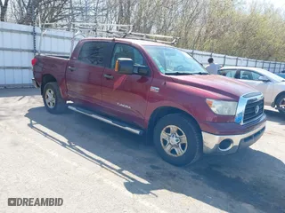 2007 Toyota Tundra SR5 with VIN 5TBDV54117S487602, listed as a IAAI auction lot 42106287 with 214,725 mi miles. Bid and sale history available at carsss.com. Image 1.