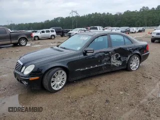 2007 Mercedes-Benz E 350 z VIN WDBUF56X67B028464, wystawiony jako Copart lot #59481674 z przebiegiem 156 311 mil mil oraz Szkoda całkowita • Salvage title. Historia ofert i sprzedaży dostępna na DreamBid. Obrazek 1.