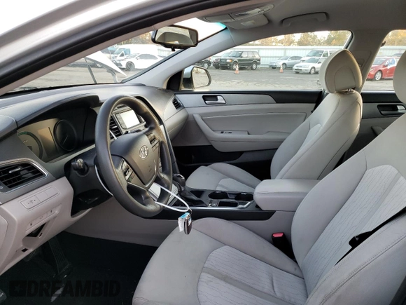 2016 Hyundai Sonata Hybrid SE with VIN KMHE24L19GA036636, listed as a Copart auction lot 37606843 with 0 mi miles. Bid and sale history available at carsss.com. Image 7.