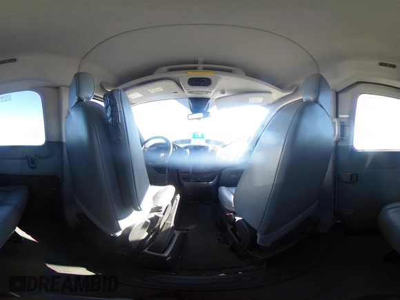 2016 Ford Transit Passenger XL z VIN 1FBZX2CM2GKB51339, wystawiony jako IAAI lot #41429005 z przebiegiem 215 896 mil mil oraz . Historia ofert i sprzedaży dostępna na DreamBid. Obrazek 21.