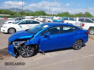 2022 Nissan Versa SV with VIN 3N1CN8EV5NL840421, listed as a IAAI auction lot 41645793 with 28,830 mi miles and . Bid and sale history available at DreamBid. Image 6.