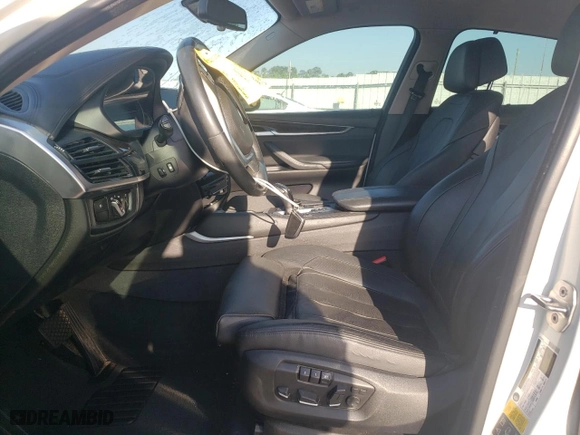 2015 BMW X6 xDrive50i with VIN 5UXKU6C56F0R33500, listed as a Copart auction lot 53286955 with 0 mi miles and Clean Title. Bid and sale history available at carsss.com. Image 7.