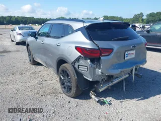 2024 Chevrolet Blazer LT with VIN 3GNKBDR47RS181725, listed as a IAAI auction lot 42534532 with 26,004 mi miles and . Bid and sale history available at DreamBid. Image 3.