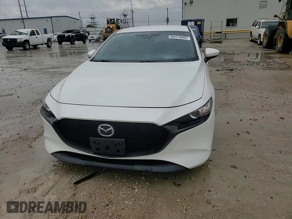 2019 Mazda 3 with VIN JM1BPBJM2K1136404, listed as a Copart auction lot 60378665 with 61,903 mi miles and Salvage title. Bid and sale history available at DreamBid. Image 13.
