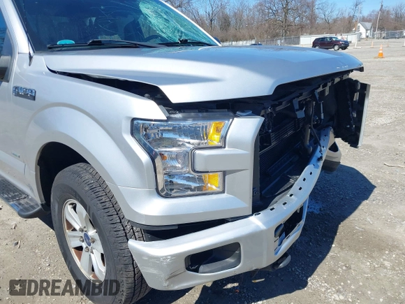 2016 Ford F-150 XLT with VIN 1FTEW1EPXGFC66567, listed as a IAAI auction lot 41801117 with 147,600 mi miles. Bid and sale history available at carsss.com. Image 18.