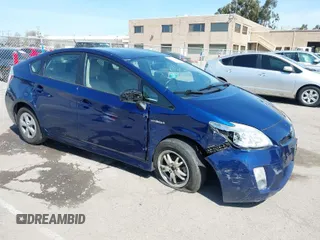 2010 Toyota Prius II z VIN JTDKN3DU0A0008075, wystawiony jako IAAI lot #41851800 z przebiegiem 262 843 mil mil oraz . Historia ofert i sprzedaży dostępna na DreamBid. Obrazek 1.