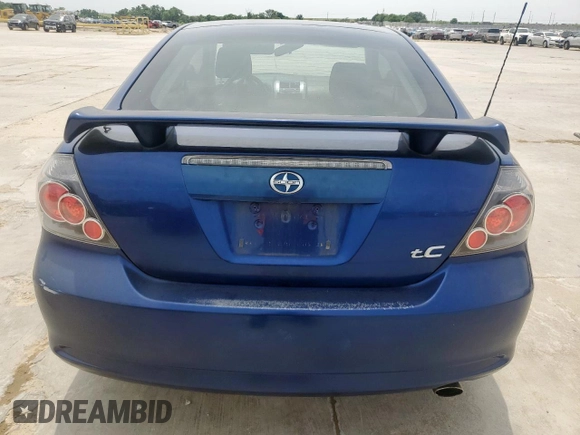 2009 Scion tC z VIN JTKDE167090283616, wystawiony jako Copart lot #57060115 z przebiegiem 119 227 mil mil oraz Czysty tytuł • Clean title. Historia ofert i sprzedaży dostępna na DreamBid. Obrazek 6.