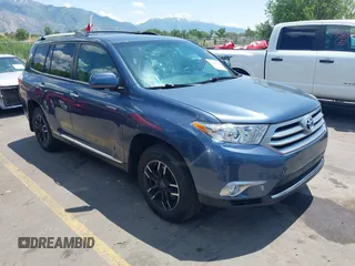 2013 Toyota Highlander Limited with VIN 5TDDK3EH7DS228933, listed as a IAAI auction lot 42442790 with 131,209 mi miles and . Bid and sale history available at DreamBid. Image 1.