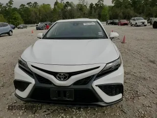 2023 Toyota Camry SE with VIN 4T1G11AK6PU122975, listed as a Copart auction lot 49712535 with 81,670 mi miles and Salvage Title. Bid and sale history available at DreamBid. Image 14.
