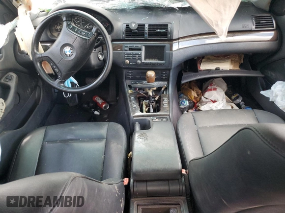 2001 BMW 3 Series 325i with VIN WBAAV33421EE77894, listed as a Copart auction lot 43516175 with 0 mi miles and Non Repairable. Bid and sale history available at carsss.com. Image 8.