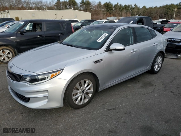 2018 Kia Optima EX with VIN 5XXGU4L32JG227769, listed as a Copart auction lot 48283665 with 43,638 mi miles and Salvage Title. Bid and sale history available at carsss.com. Image 1.