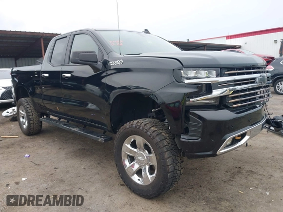 2020 Chevrolet Silverado 1500 LT with VIN 1GCRYDED5LZ157221, listed as a IAAI auction lot 41181537 with 84,912 mi miles. Bid and sale history available at carsss.com. Image 1.