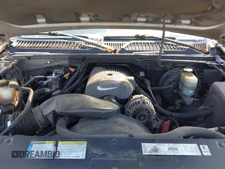2001 Chevrolet Tahoe LS with VIN 1GNEC13T41J140922, listed as a IAAI auction lot 42709034 with 158,221 mi miles and . Bid and sale history available at DreamBid. Image 10.