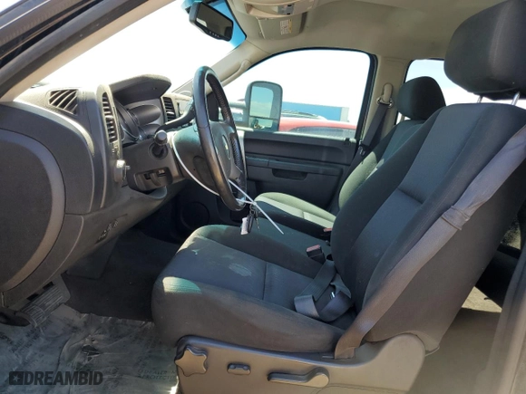 2014 Chevrolet Silverado 2500HD LT with VIN 1GC1KXC84EF133843, listed as a Copart auction lot 66859904 with 0 mi miles and Non Repairable. Bid and sale history available at carsss.com. Image 7.