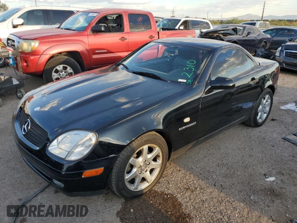1999 Mercedes-Benz SLK-Class with VIN WDBKK47F1XF124854, listed as a Copart auction lot 73160604 with 55,730 mi miles and Salvage Title. Bid and sale history available at carsss.com. Image 1.