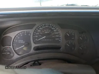 2006 GMC Sierra Denali z VIN 2GTEK63N961143391, wystawiony jako Copart lot #73767264 z przebiegiem Nie podano mil oraz Szkody całkowita. Historia ofert i sprzedaży dostępna na DreamBid. Obrazek 9.